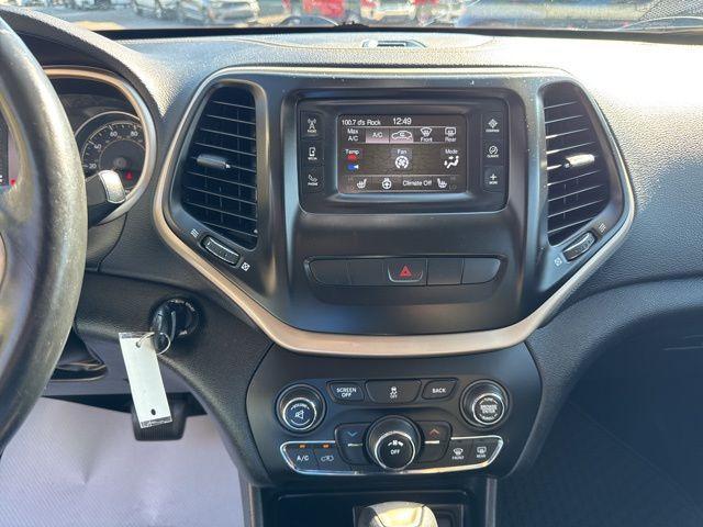 used 2014 Jeep Cherokee car, priced at $8,775