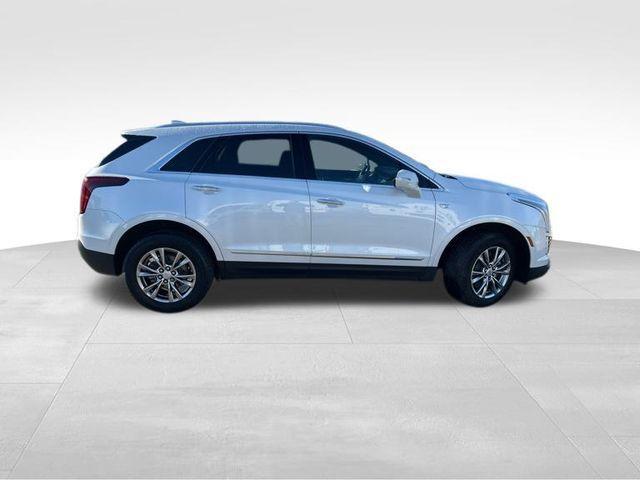 used 2022 Cadillac XT5 car, priced at $27,497