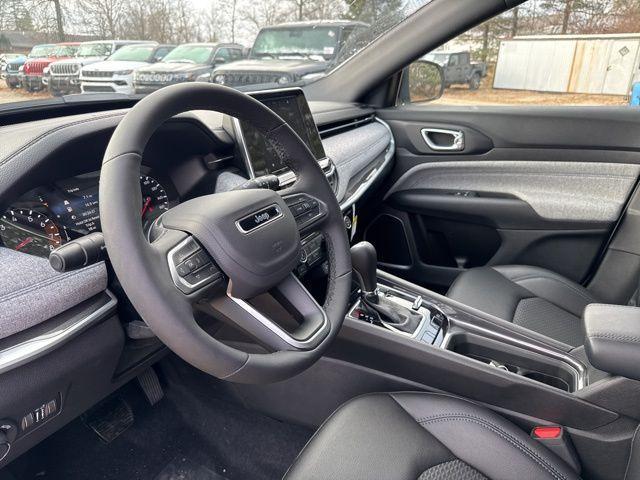 new 2025 Jeep Compass car, priced at $24,756