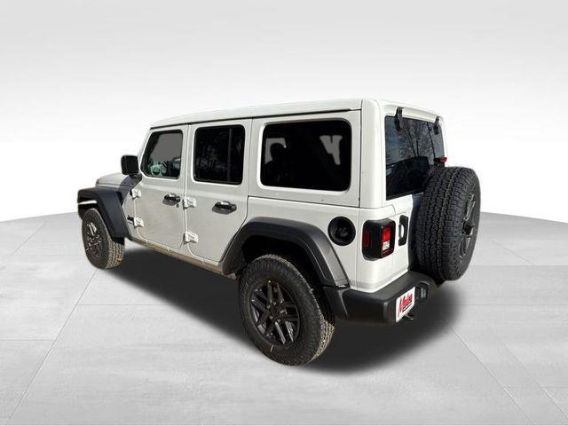 new 2025 Jeep Wrangler car, priced at $48,180