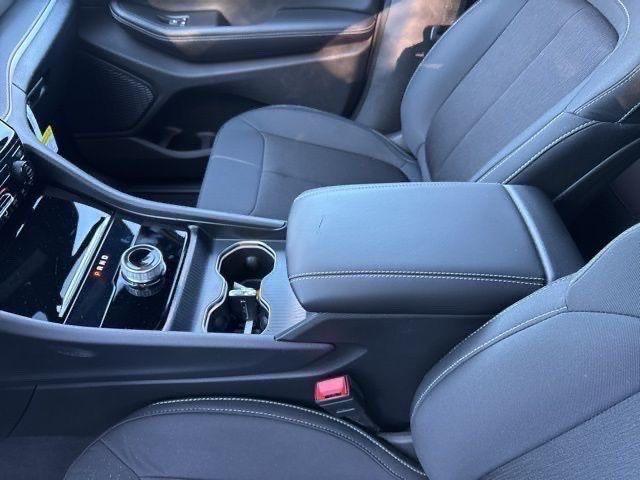 new 2025 Jeep Grand Cherokee car, priced at $40,953