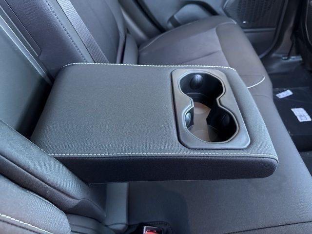 new 2025 Jeep Grand Cherokee car, priced at $40,953