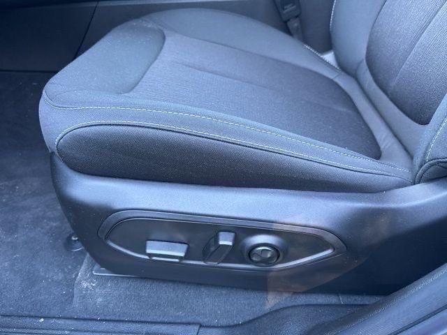 new 2025 Jeep Grand Cherokee car, priced at $40,953