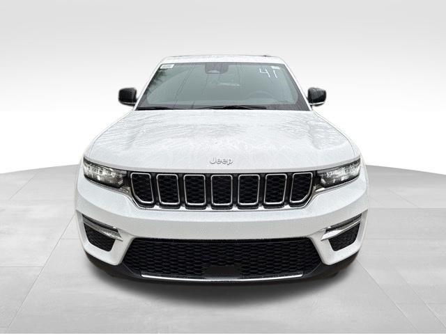 new 2025 Jeep Grand Cherokee car, priced at $44,631