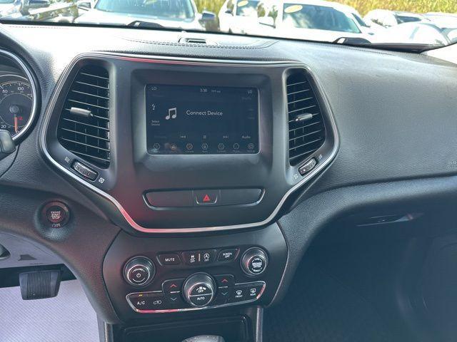 used 2019 Jeep Cherokee car, priced at $15,357