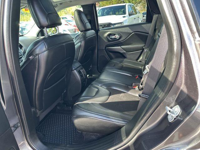 used 2019 Jeep Cherokee car, priced at $15,357