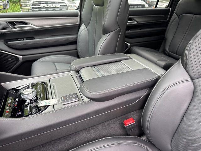 new 2025 Jeep Wagoneer car, priced at $65,921