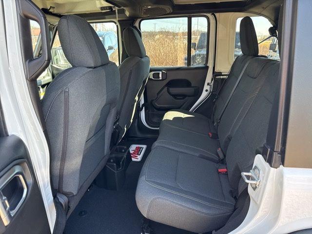 new 2025 Jeep Wrangler car, priced at $44,263