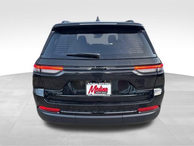new 2025 Jeep Grand Cherokee car, priced at $49,485