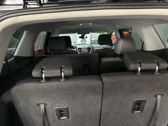 used 2023 GMC Acadia car, priced at $28,942