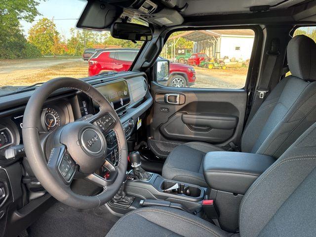 new 2025 Jeep Gladiator car, priced at $49,330