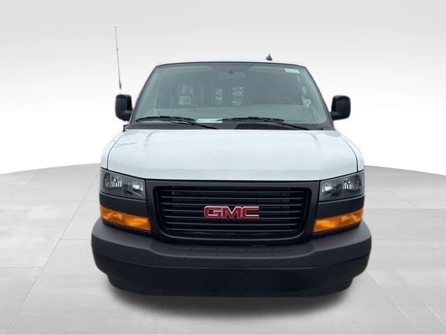 new 2025 GMC Savana 3500 car, priced at $47,392