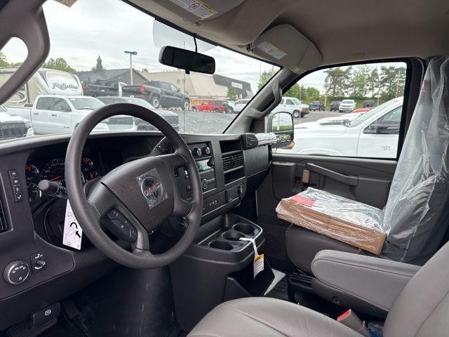 new 2025 GMC Savana 3500 car, priced at $47,392