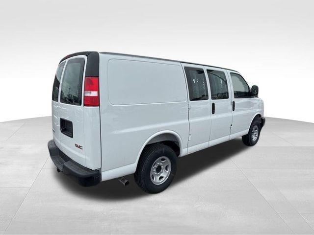 new 2025 GMC Savana 3500 car, priced at $47,392