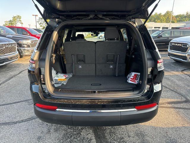 new 2024 Jeep Grand Cherokee L car, priced at $34,386