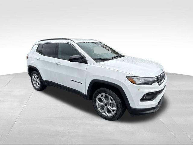 new 2025 Jeep Compass car, priced at $25,256