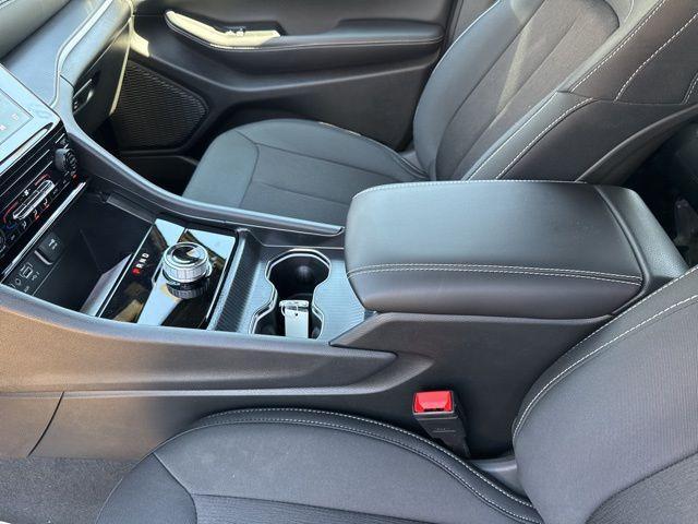 new 2025 Jeep Grand Cherokee L car, priced at $41,200