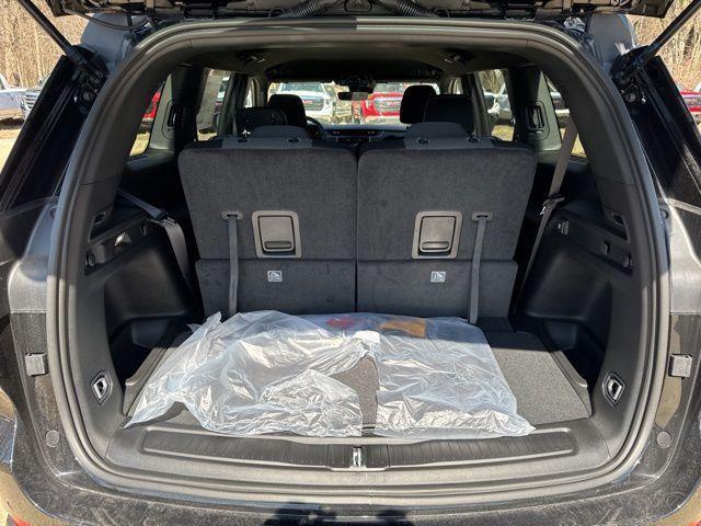 new 2025 Jeep Grand Cherokee L car, priced at $41,200