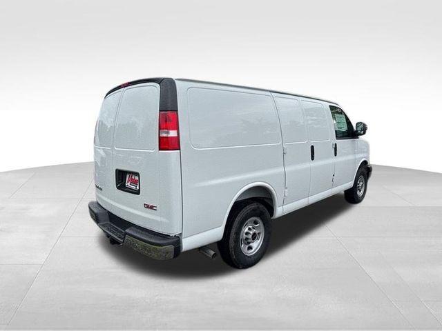 new 2025 GMC Savana 3500 car, priced at $51,500