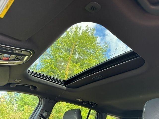 new 2025 Jeep Grand Cherokee car, priced at $37,328