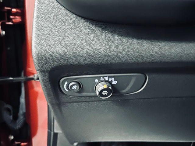 used 2023 Buick Envision car, priced at $30,895