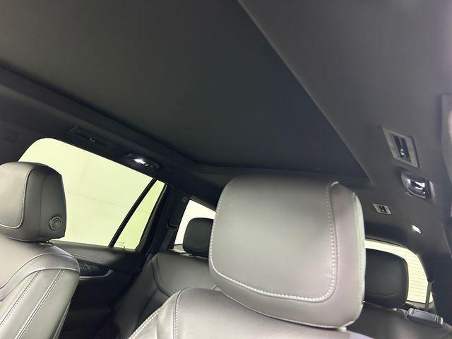 used 2023 Cadillac XT6 car, priced at $46,995