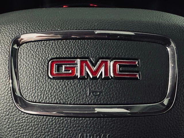 used 2023 GMC Acadia car, priced at $25,548