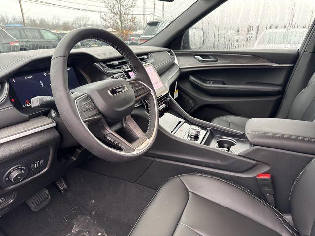 new 2025 Jeep Grand Cherokee L car, priced at $42,578