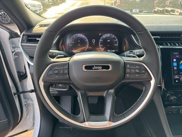 new 2025 Jeep Grand Cherokee L car, priced at $42,334