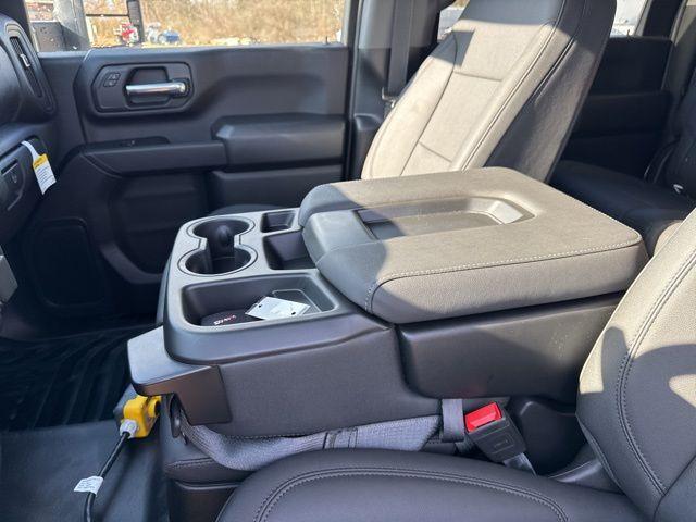 new 2024 GMC Sierra 3500 car, priced at $66,242