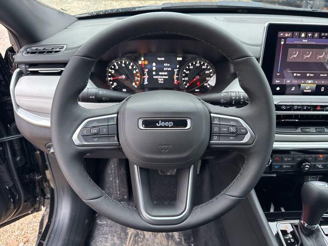 new 2025 Jeep Compass car, priced at $31,125