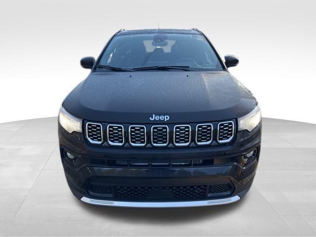 new 2025 Jeep Compass car, priced at $30,125