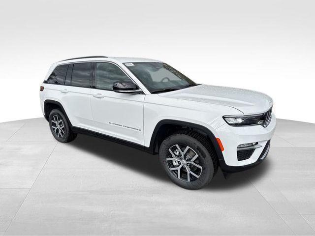 new 2025 Jeep Grand Cherokee car, priced at $41,660