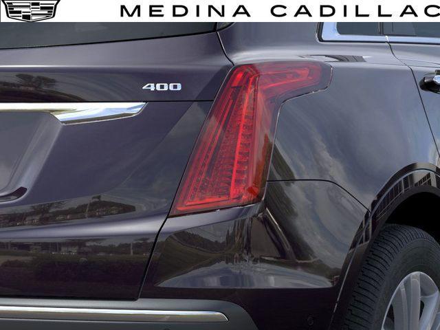 new 2025 Cadillac XT5 car, priced at $56,890