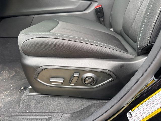 new 2025 Jeep Grand Cherokee L car, priced at $39,644