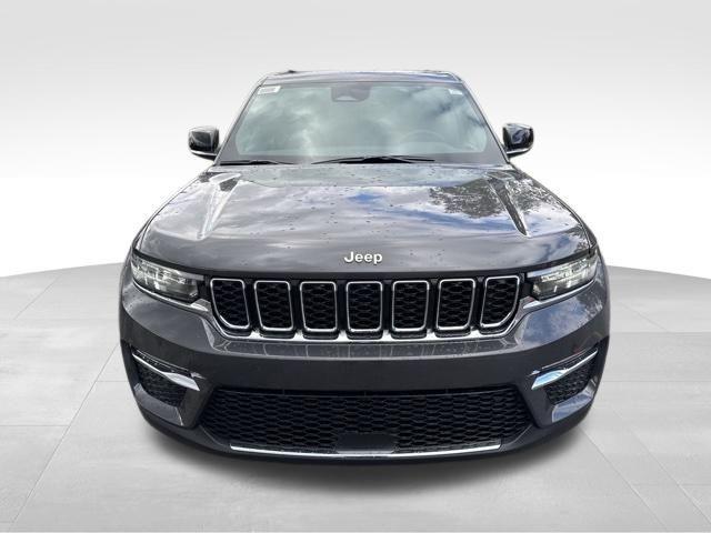 new 2025 Jeep Grand Cherokee car, priced at $41,678