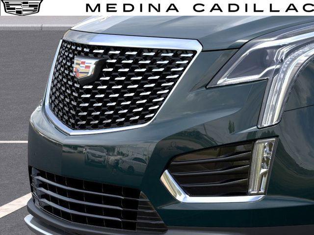 new 2025 Cadillac XT5 car, priced at $54,915