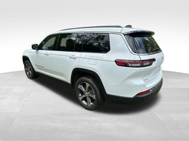 new 2024 Jeep Grand Cherokee L car, priced at $52,570