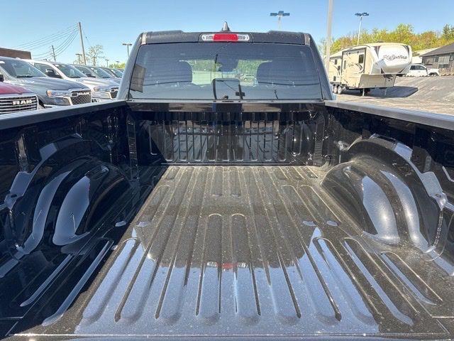 new 2025 Ram 1500 car, priced at $43,762