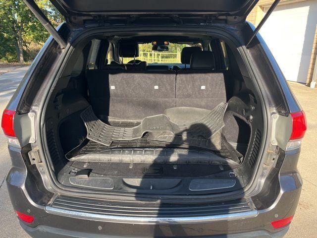 used 2015 Jeep Grand Cherokee car, priced at $9,988