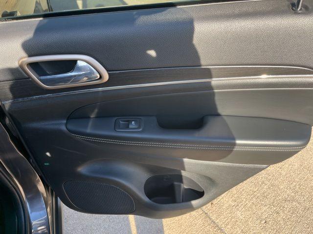 used 2015 Jeep Grand Cherokee car, priced at $9,988