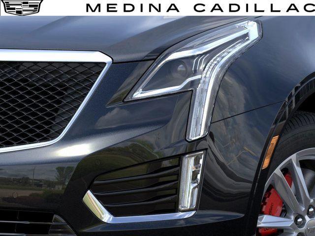 new 2025 Cadillac XT5 car, priced at $58,315