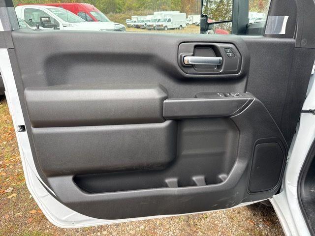 new 2025 GMC Sierra 3500 car, priced at $60,299