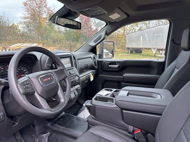 new 2025 GMC Sierra 3500 car, priced at $60,299