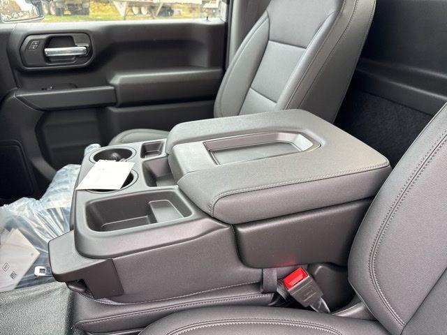 new 2025 GMC Sierra 3500 car, priced at $60,299