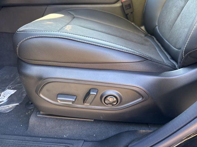 new 2025 Jeep Grand Cherokee L car, priced at $42,766