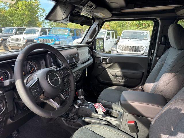 new 2025 Jeep Wrangler car, priced at $51,275
