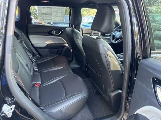 new 2025 Jeep Compass car, priced at $30,533