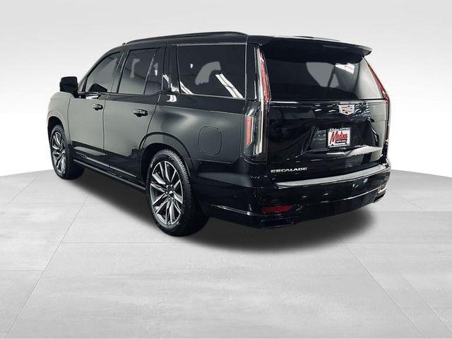 used 2021 Cadillac Escalade car, priced at $71,016