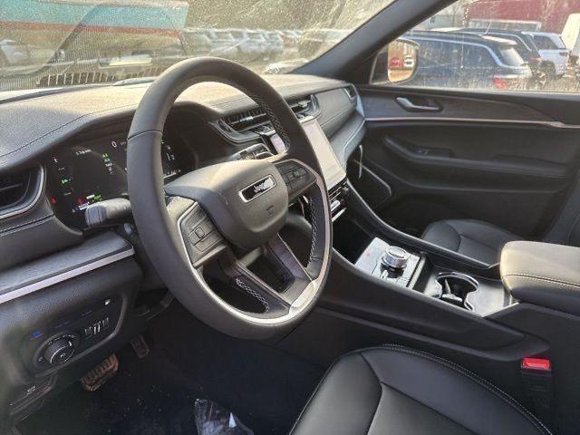 new 2025 Jeep Grand Cherokee 4xe car, priced at $53,393